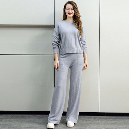 Ensemble 2 pièces d'automne : haut à col rond et pantalon à cordon