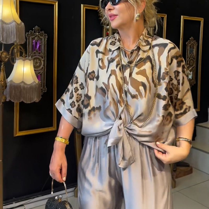 Ensemble deux pièces haut et pantalon imprimés irréguliers à la mode