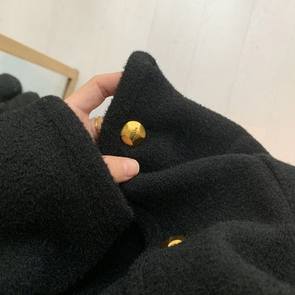 ✨Manteau court à boutons en métal de tempérament simple pour femme